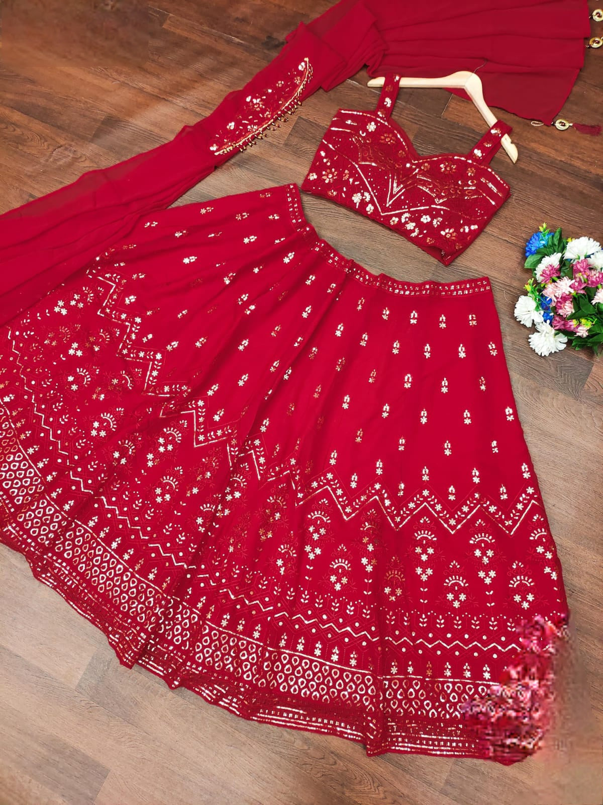 Lehenga Rouge Bollywood
