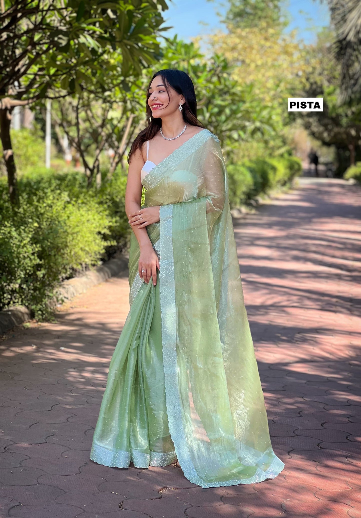 Saree Cristal