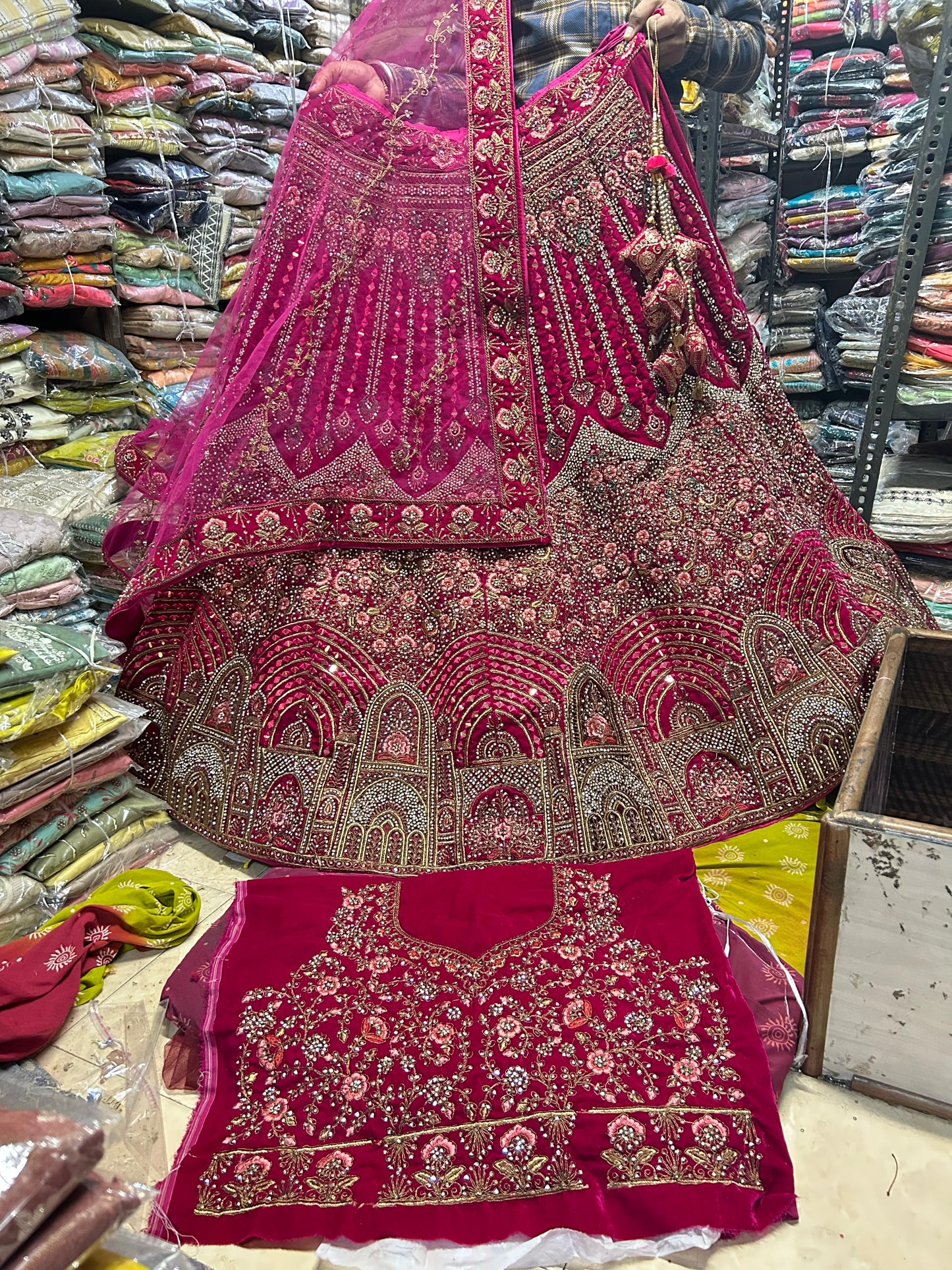 Lehenga Rose et Doré Luxury