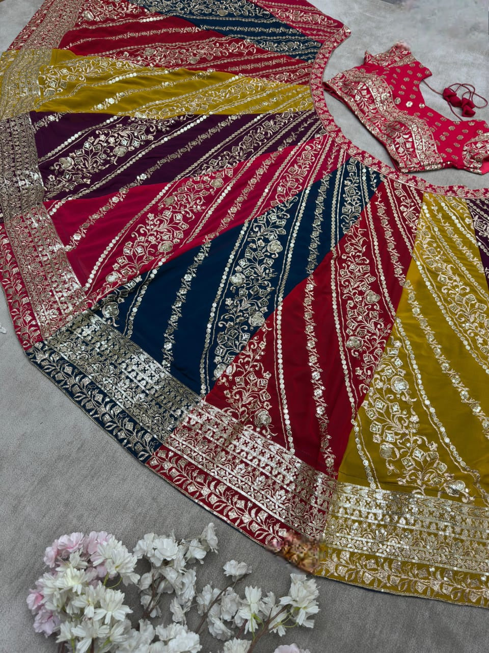 Lehenga Multicolores Luxury