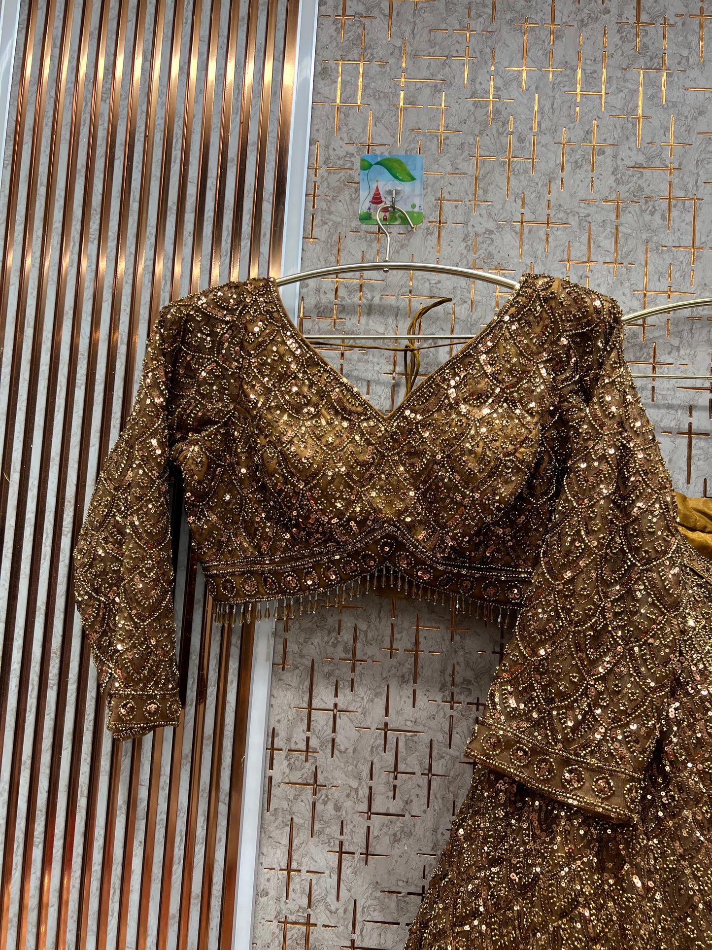 Lehenga Doré Luxury