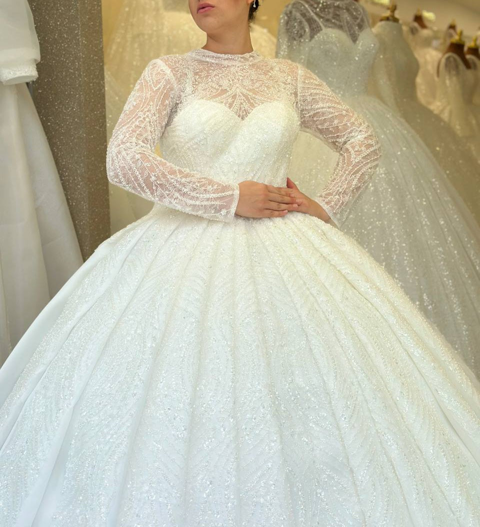 Robe de Mariée Princesse Luxury Dentelle, Manches Longues, Col Cœur
