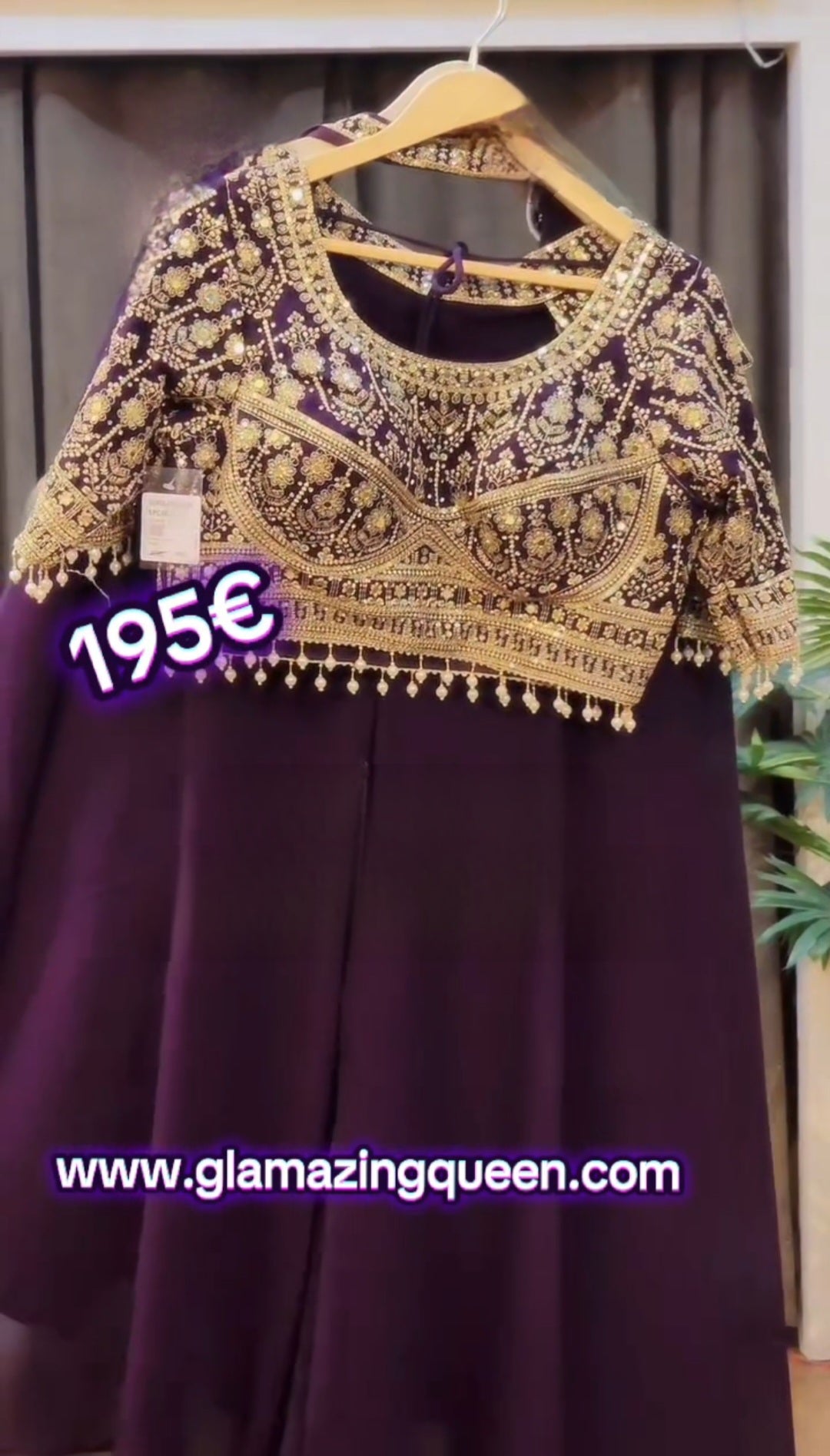 Lehenga Noir