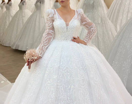 Robe de Mariée Princesse Luxury, Dentelle, Manches Longues, Col Cœur
